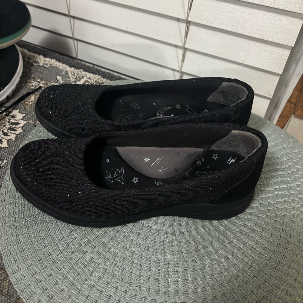 Bzees Women’s Shoes